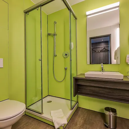 Economy-hotel ホテル